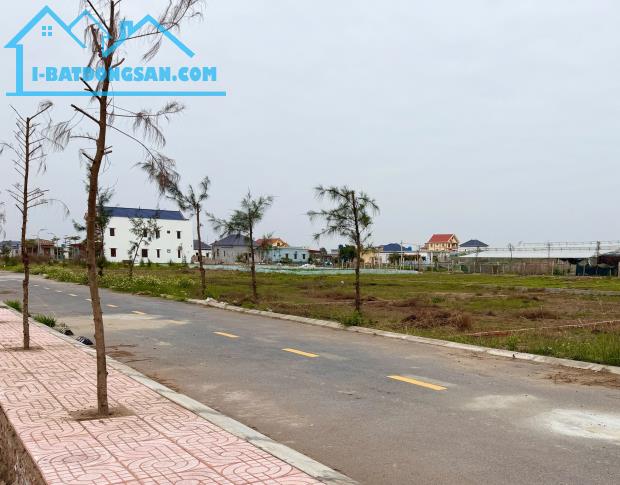 Em còn hai lô giao phong giao thủy 100m2 sát biển hơn 1 tỷ - 3