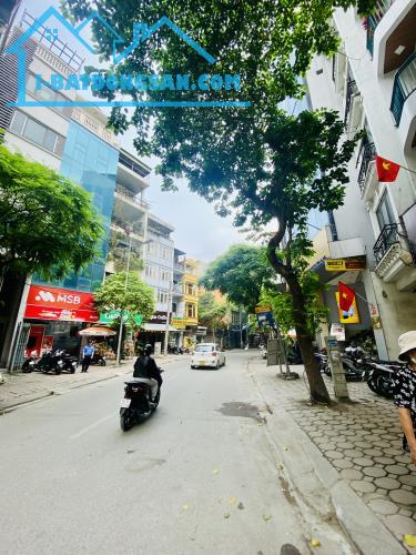Cần bán gấp tòa nhà 7 tầng mặt phố Vương Thừa Vũ. 330 tr/m2, đang cho thuê giá cao. - 2