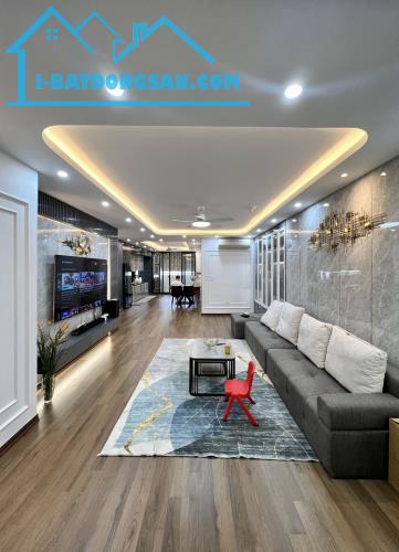 Chính chủ nhượng lại căn 3PN 135m2 tại Hapulico Complex - 1