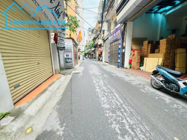 Bán nhà phân lô oto tránh, kinh doanh. Hoàng Văn Thái, Thanh Xuân. DT: 65m,5T. Giá 15 tỷ 5 - 2