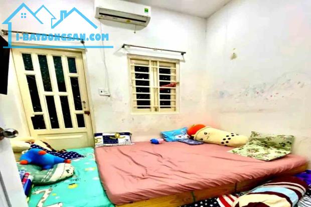 Bán nhà 1 sẹc, Bùi Thế Mỹ, Tân Bình, 3m x 8m, 24.4 m², sát Tân Bình - Giá 3.3 tỷ TL - 4