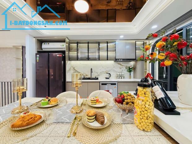 bán nhà 5 tầng hẻm xe hơi đường số 59 .P 14 .gò vấp 🏡🏡🏡 dt 40 M ...giá 6.99 TỶ - 2