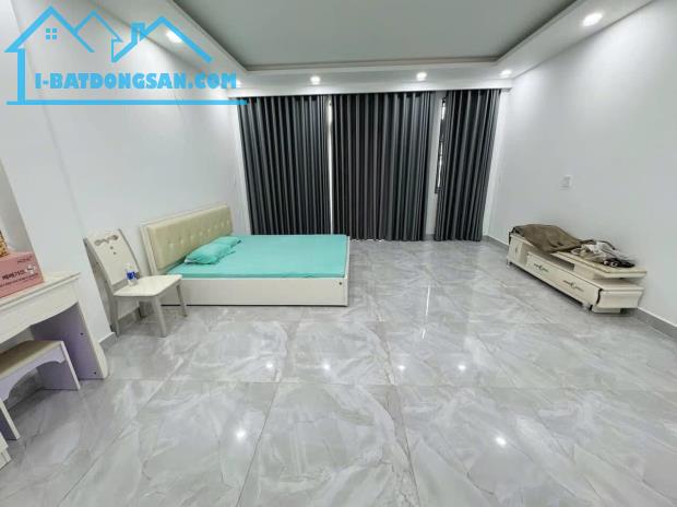 Bán nhà Lê Thị Hồng, P.17, Gò Vấp: 5,1 x 18, giá 14,5 tỷ. - 3