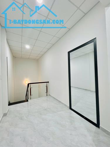 Nhà Phố Độc Quyền - Trung Tâm Thủ Đức - 180m2 sàn - chỉ 5.5 tỷ còn TL - 3