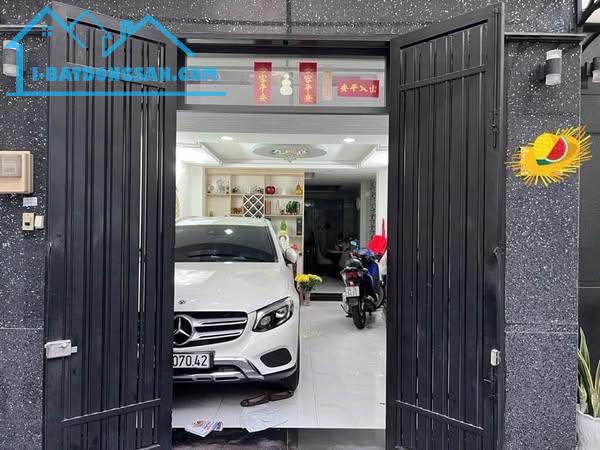 Nhà đẹp LÊ QUANG ĐỊNH, Bình Thạnh, giá 11 tỷ hơn - Xe hơi ngủ trong nhà - 5 TẦNG - P/lô - 5