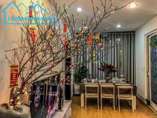 Bán chung cư view và tiện ích đỉnh, dt 97.4m2 - Trần Phú, Hà Đông  chỉ 6 tỷ