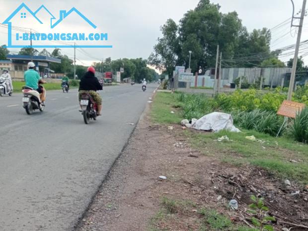 CẦN BÁN 2.500M2 GIÁ BÁN NGỘP ĐẤT THỔ CƯ CHÍNH CHỦ SỔ HỒNG RIÊNG