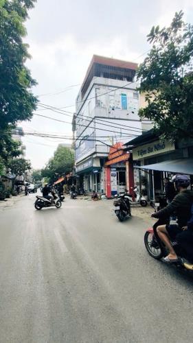 BÁN NHÀ PHÚ LÃM - NHÀ ĐẸP Ở NGAY - ÔTÔ TẢI ĐỖ CỬA - NGÕ THÔNG, GẦN PHỐ - CÓ Ô CHỜ THANG - 3