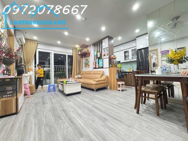 Bán Chung Cư Mipec City View Hà Đông 2 PN+2 WC 3-4 Tỷ