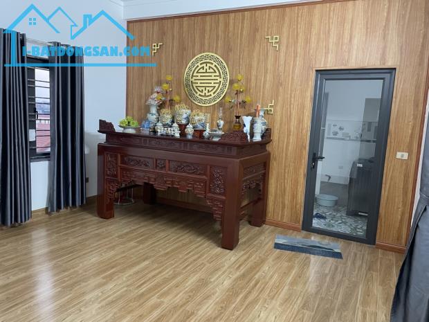 💥NHÀ ĐẸP ĐÌNH THÔN 43m².-2 THOÁNG- Ô TÔ QUA NHÀ - NGÕ THÔNG -KINH DOANH NHỎ. Lh0876196866