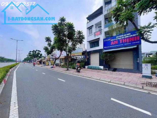 BÁN NHÀ MẶT PHỐ LINH XUÂN, THỦ ĐỨC - 200M2, 2 TẦNG, 17 PHÒNG NGỦ - 8.8 TỶ - SỔ ĐỎ - 2