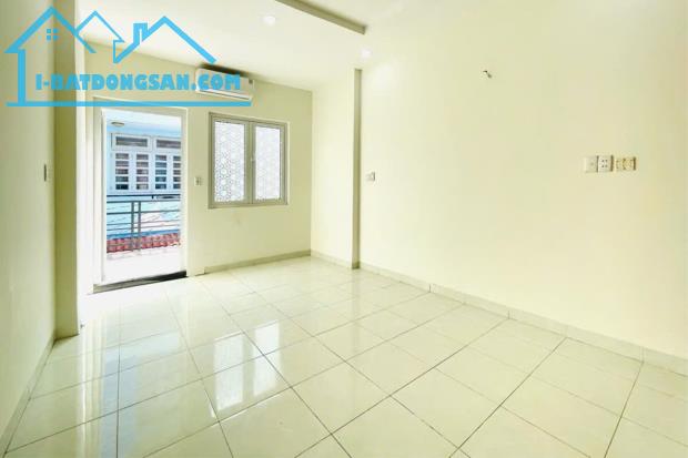 Bán nhà Lê Văn Thọ Phường 8 Gò Vấp, 3 Tầng 68.4m² có phòng ở Tầng Trệt - Giá 6.1 tỷ TL - 3