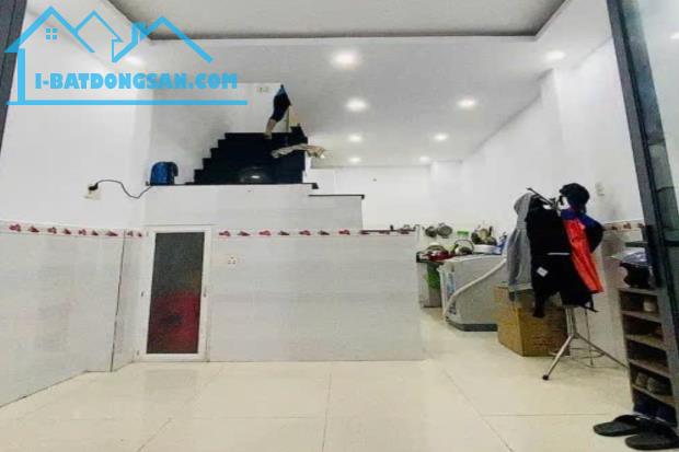 Bán nhà Âu Cơ, Tân Bình, 21 m², gần Công Viên Tân Phước, 4 tầng BTCT - Giá 3.5 tỷ TL