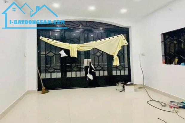 Bán nhà Âu Cơ, Tân Bình, 21 m², gần Công Viên Tân Phước, 4 tầng BTCT - Giá 3.5 tỷ TL - 3