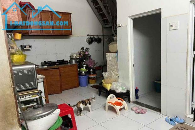 Bán nhà hẻm xe tải, Hồ Học Lãm, Bình Tân, 5m x 14.6m, 97 m² - Giá 7.25 tỷ TL - 3