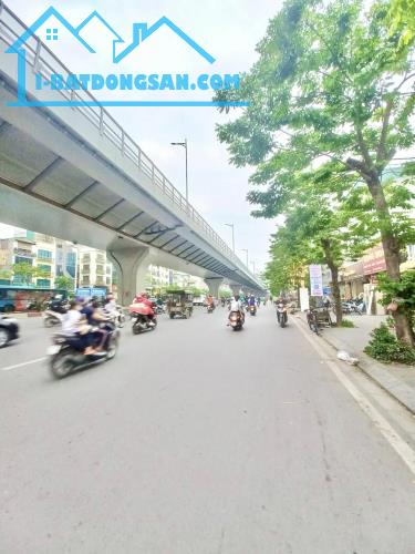 Bán Nhà Mặt Phố Minh Khai 2 Bà Trưng 92m3T LÔ GÓC 5m Vỉa Hè 40,5 Tỷ Minh Khai Lh Quyết.