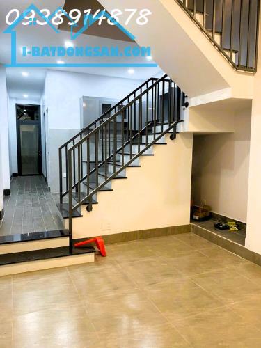 Bán nhà 2 tầng 4*13m đường 5, Linh Xuân, chỉ 5.25 tỷ - sổ hồng đã hoàn công