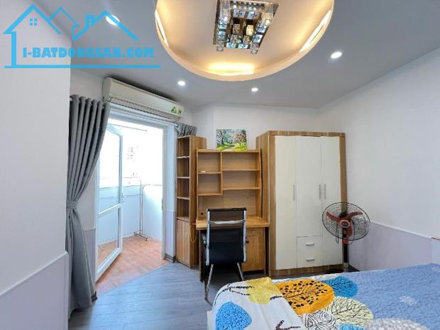 Bán căn hộ đường Hoàng Minh Giám, 78.3m2, 3PN, 2WC, căn góc, full đồ, hơn 4 tỷ