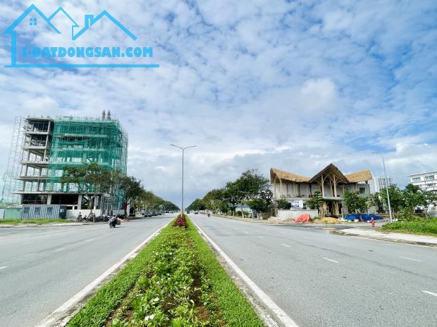 Duy nhất 1 Lô mặt tiền Nam Kỳ Khởi Nghĩa khu FPT City GIÁ ĐẦU TƯ - 1