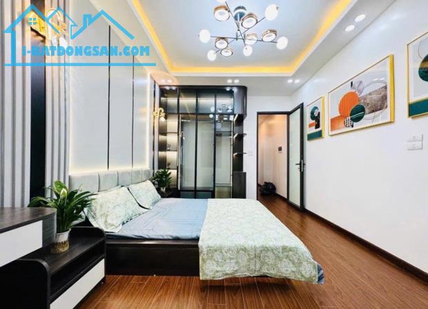 Bán nhà mới gần 110 Trần Duy Hưng Cầu Giấy, 38m2, 6tầng lô góc ôtô đỗ cổng ngõ thông 8.6tỷ - 1