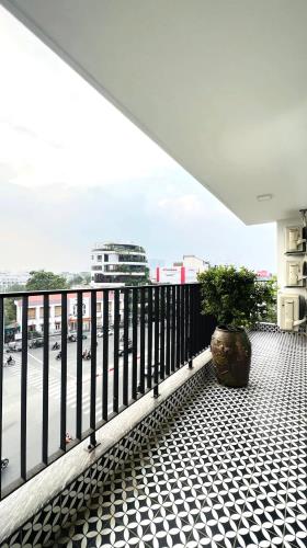 Bán tòa Building mặt phố Nghi Tàm, 126m2 x 7 Tầng, MT 8m, View Hồ Tây - 1