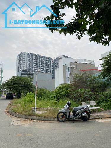 Bán Đất Nền 150m2 ( 6x25 ), Đối Diện Chung Cư Ricca , Gò Cát , phú Hữu, Quận 09, Chỉ 4.8 T