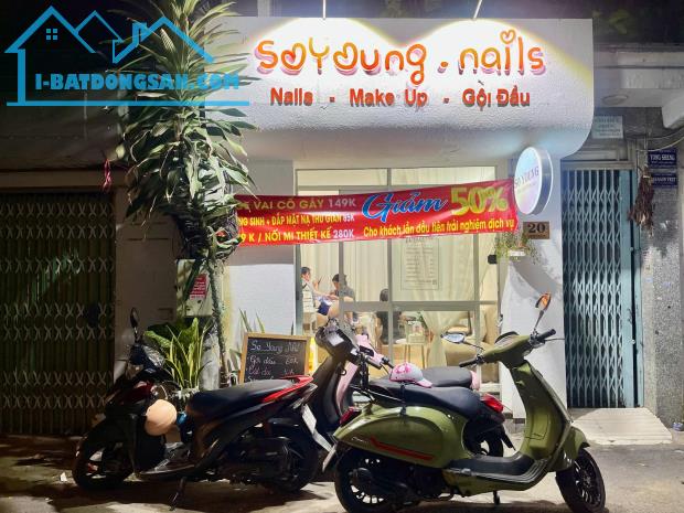 Sang nhượng tiệm nail tại 20 Duy Tân, phường 15, Phú Nhuận - 1