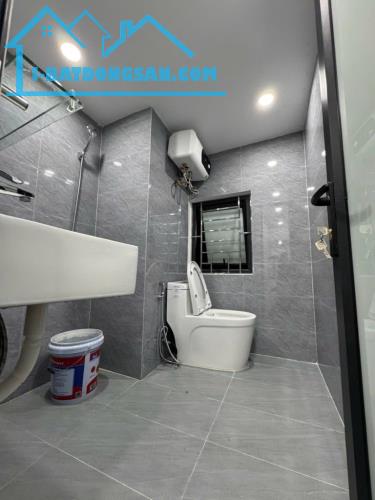 NHỈNH 2,7 TỶ, 60m2, TT  phố Quỳnh Mai, Thanh Nhàn, Hai Bà Trưng MUA BÁN NHÀ - HÀ THIÊN VŨ - 3