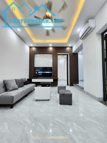 ✳️Nhà Vip Thịnh Quang 30M2 5T MT 4.5 M, Chỉ 4.4 Tỷ Lô Góc Gần Phố Phải Thật Nhanh mới - 3