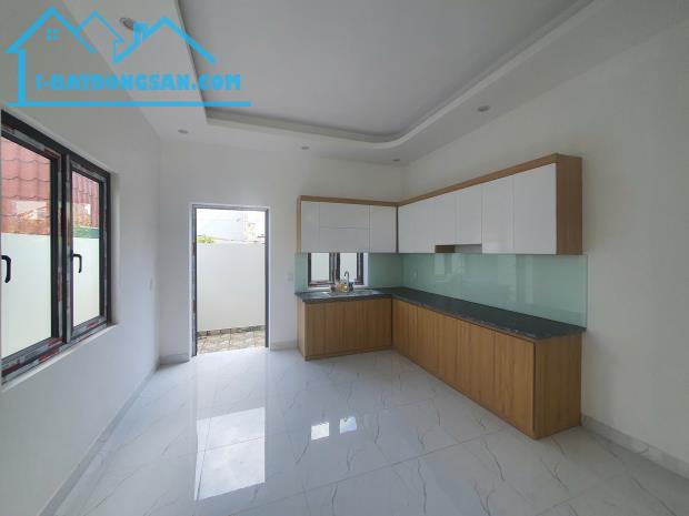 Nhà 3 tầng Quỳnh Cư, Hùng Vương, Hồng Bàng - 1