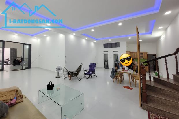 Bán nhà đường Chiến Thắng Phường 9 Phú Nhuận, 128m² nở hậu 11m dài 22m - Giá 10.5 tỷ TL