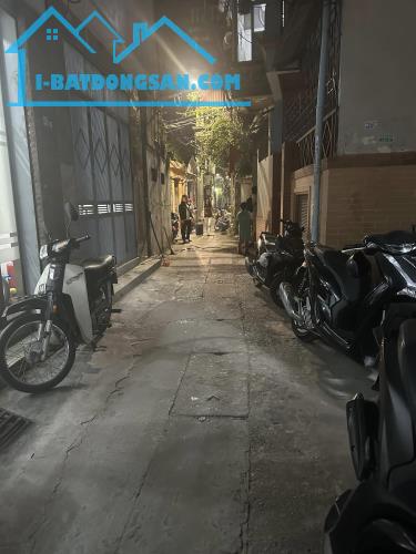 🌸QUẬN VIP BA ĐÌNH TRUNG TÂM PHỐ- NHÀ XÂY CHẮN CHẮN CỰC ĐẸP- MẶT NGÕ Ô TÔ LÝ THUYẾT🌸