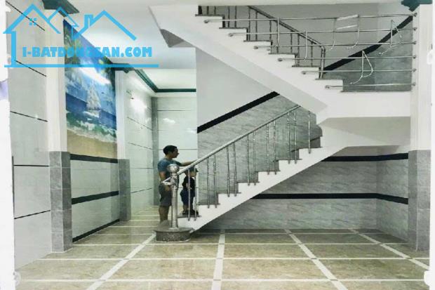 Bán nhà hẻm 5m, Tô Hiệu, Tân Phú, 4m x 10m, 39 m², gần Đầm Sen - Giá 5.5 tỷ TL