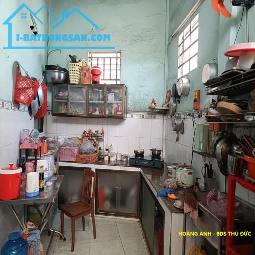 Bán nhà riêng chưa đến 40 tr/m2_ Đường Tây Hòa, Quận 9 _ Trệt 4 pn _ 120 m2 ( 8 x 15 ) _ S - 5