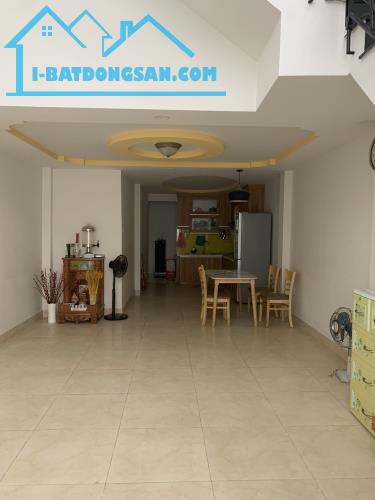 Giảm 200 tr bán gấp nhà HỒ VĂN HUÊ, PN,  40m2, 4.1 tỷ - 3