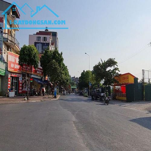 Bán GẤP nhà 3 tâng 182m2 Đa Tốn, Gia Lâm, Hà Nội. Đường 15m, kinh doanh. 2x tỷ. Lh - 3