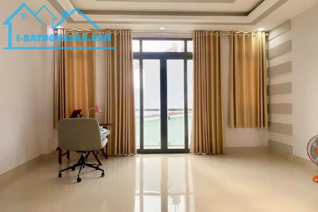 Bán nhà Nhiêu Tứ Phú Nhuận, Phường 7, 5 Tầng 5m x 7.7m, 3 phòng ngủ - Giá 7.35 tỷ TL - 5