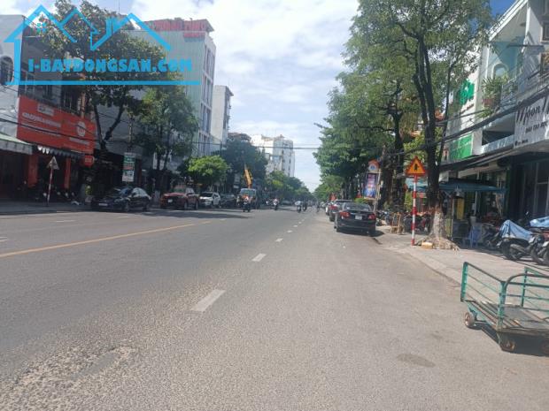 # Đất Kiệt Ô tô sát Mặt Tiền Đống Đa 185m2, ngang 8.5m, Giá đầu Tư