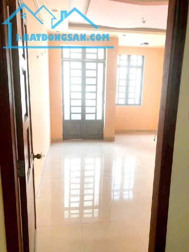 🌺64M2 - 3 TẦNG BTCT - QUẬN BÌNH TÂN -  * Giá hơn 4,5x 16  *HẺM xe 🚛 - *Chỉ 4tỷ - 3