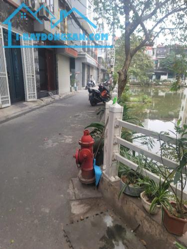 Hiếm, Vị trí đẹp, Lô Góc, ô tô đỗ cửa, view hồ - Bán Nhà Ngọc Thuỵ 51m2- nhỉnh 10 tỷ - 4