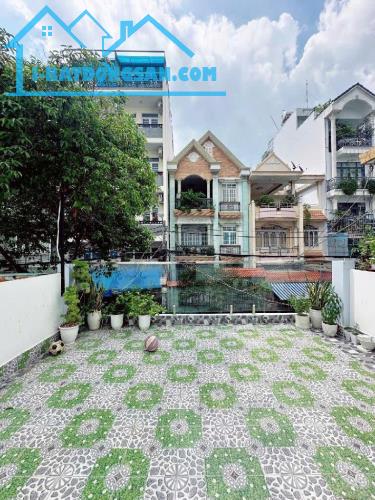 -HOÀNG HOA THÁM P13 TÂN BÌNH -  CN 144.4M2 -. NGANG KHỦNG 7M .- XE HƠI NGỦ TRONG NHÀ. - 3