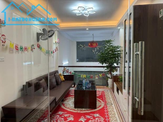 Bán nhà Quan Nhân, ngõ 109, 30m2, 4 tầng, nội thất nhập khẩu, nhỉnh 5 tỷ - 1