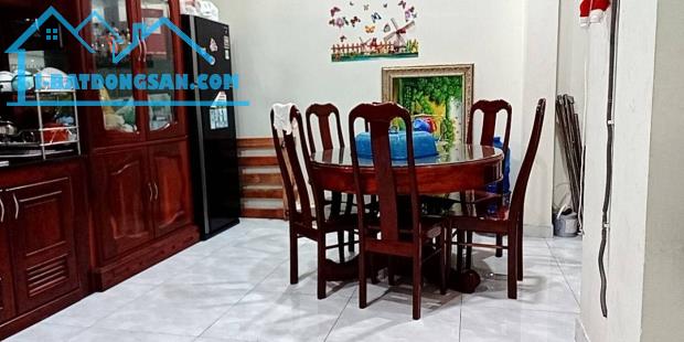 Mặt tiền hẻm xe hơi, nhà 4 tầng, 102 Huỳnh tấn Phát, trung tâm quận 7, 60m2, Giá chỉ 6.6tỷ - 1