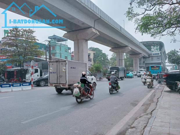 Bán đất tặng nhà, mặt phố Quang Trung, Hà Đông, 109m2, xây văn phòng cho thuê