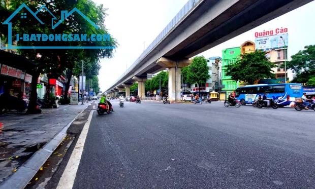 Bán đất tặng nhà, mặt phố Quang Trung, Hà Đông, 109m2, xây văn phòng cho thuê - 1