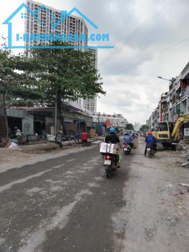 HÀNG HIẾM Đất Nằm ở phố Tạ Quang Bửu,đường số 6 kdc bình đăng Phường 6 Quận 8, HCM - 2