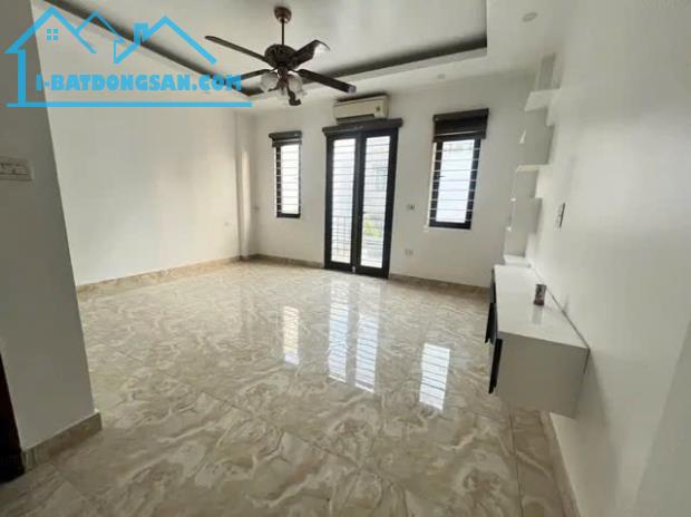 NHÀ  ĐẸP PHỐ NGỌC THỤY- LONG BIÊN,Ô TÔ QUA THÔNG CÁC NGẢ, 38M2, 5 TẦNG, 7.85 TỶ. - 2