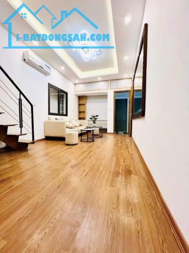 Nhà đẹp TT Kim Mã - Ba Đình - Lô góc - Ô tô tránh, 65m², 2 ngủ, 2wc full nội thất chỉ 3 tỷ - 1