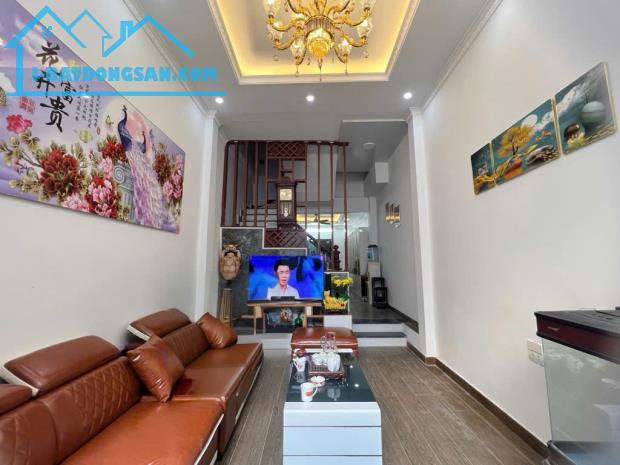 Bán nhà Phúc Lợi,Long Biên,ngõ thông,ô tô tránh 40m2chỉ 6tỷ hơn - 2