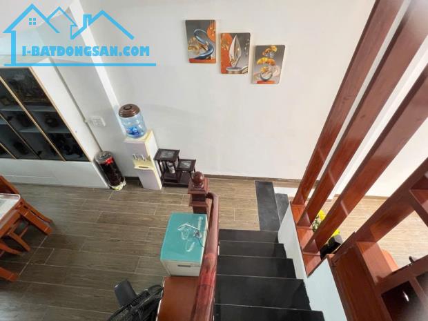 Bán nhà Phúc Lợi,Long Biên,ngõ thông,ô tô tránh 40m2chỉ 6tỷ hơn - 1